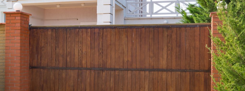 Installation d'un portail sur-mesure à Millau